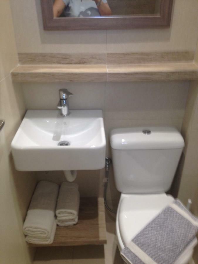 Erato1 Hotel Плакиас Екстериор снимка