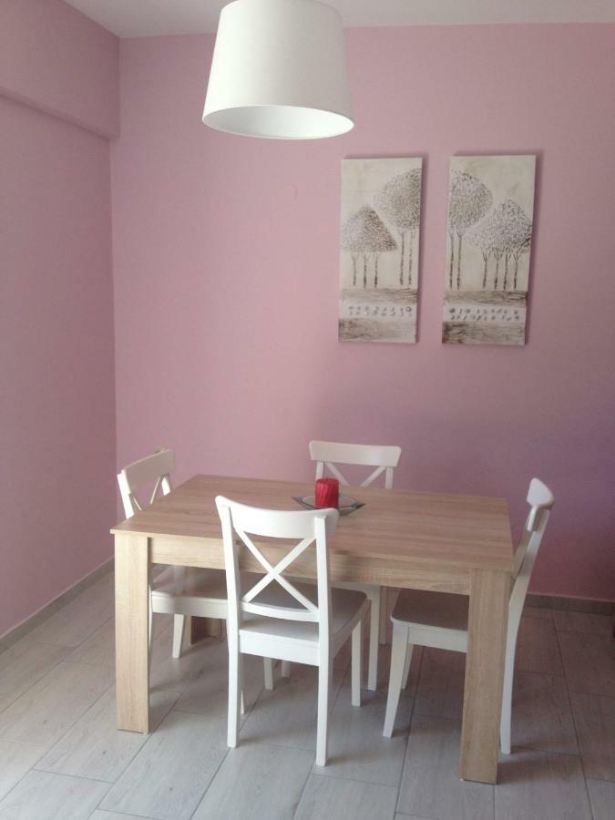 Erato1 Hotel Плакиас Екстериор снимка