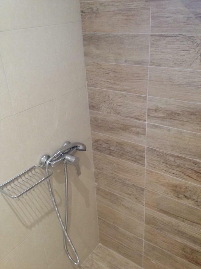Erato1 Hotel Плакиас Екстериор снимка