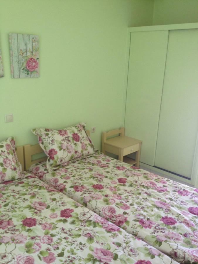 Erato1 Hotel Плакиас Екстериор снимка