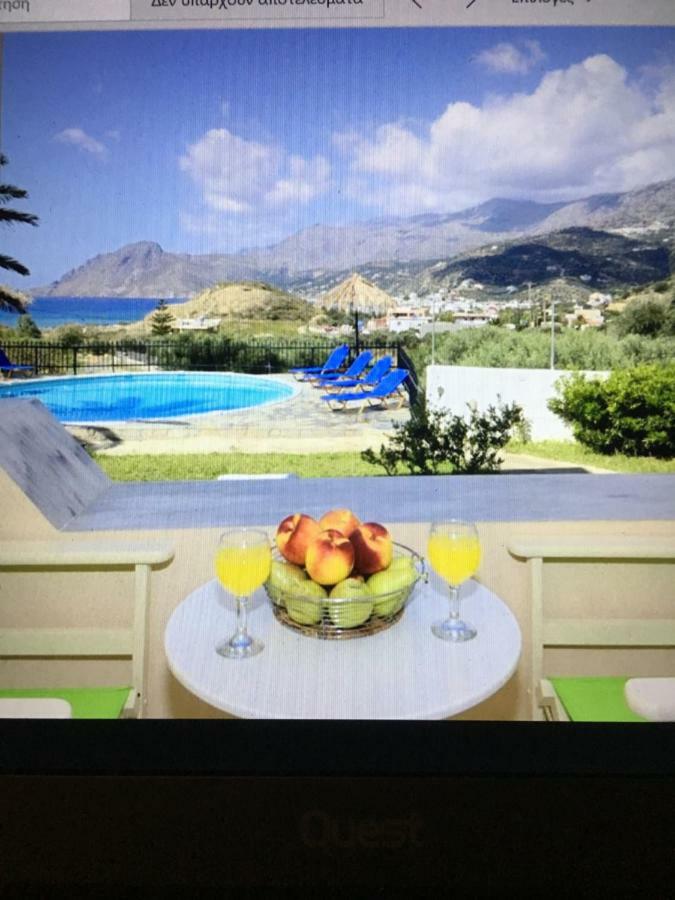 Erato1 Hotel Плакиас Екстериор снимка